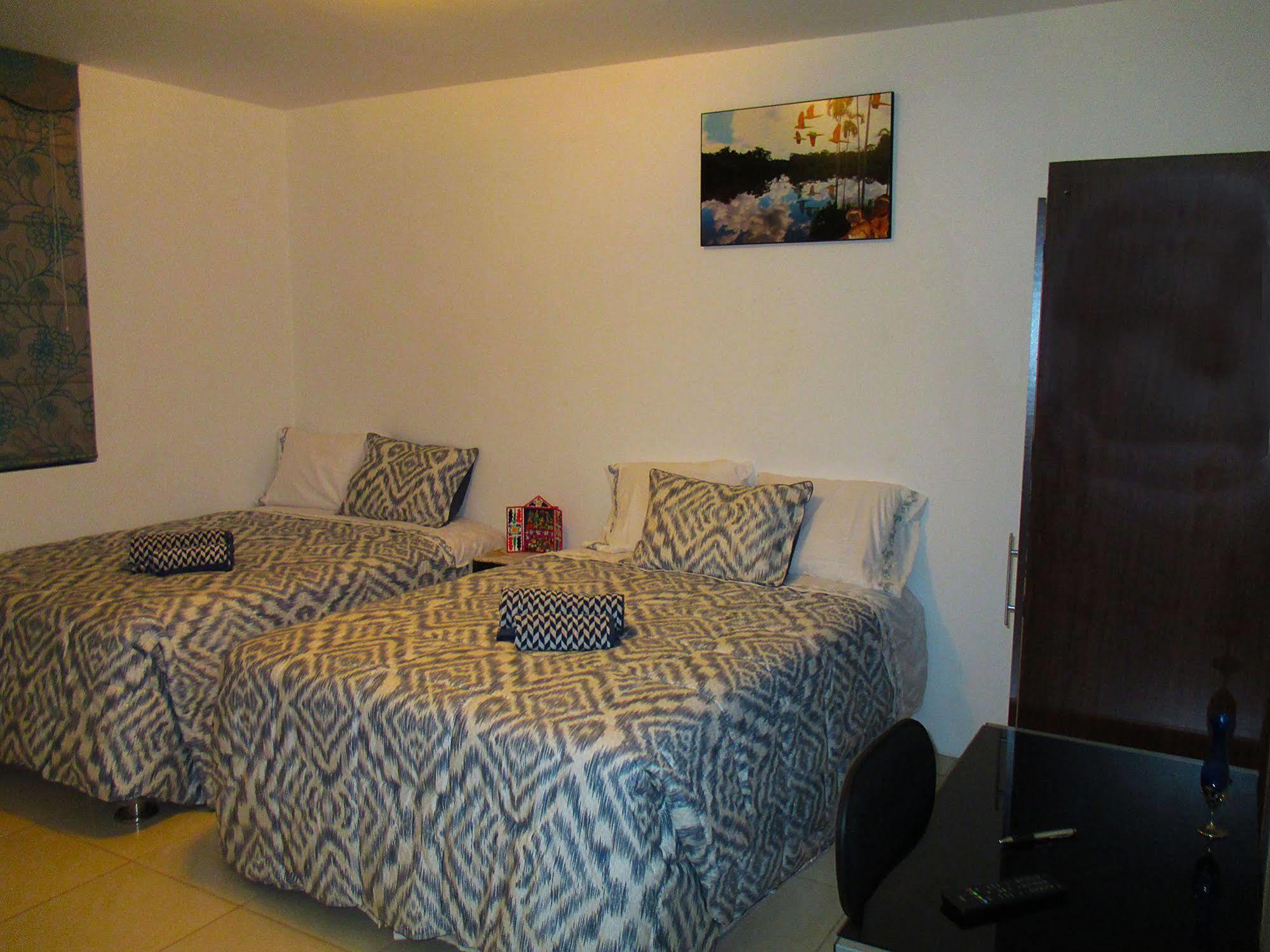 Magicperu Apart Hotel ตรูคีโย ภายนอก รูปภาพ